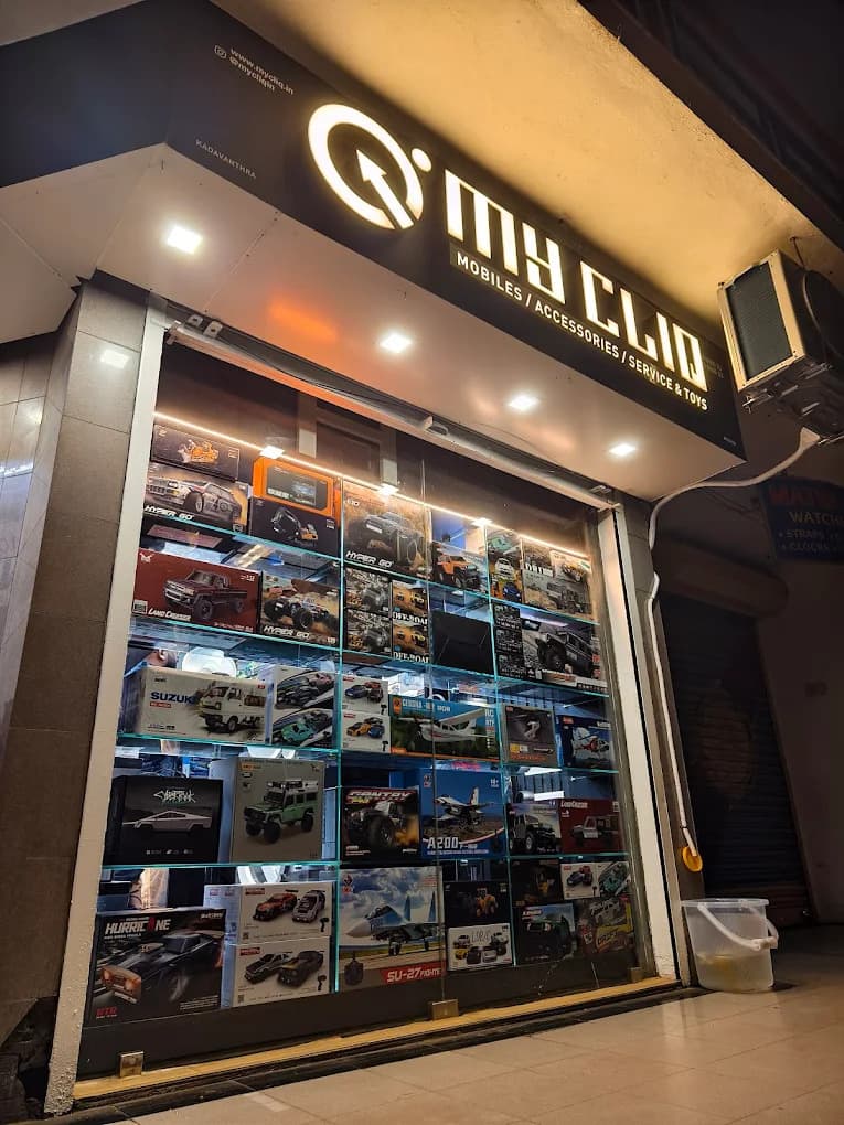 YOUCLIQ hobby store