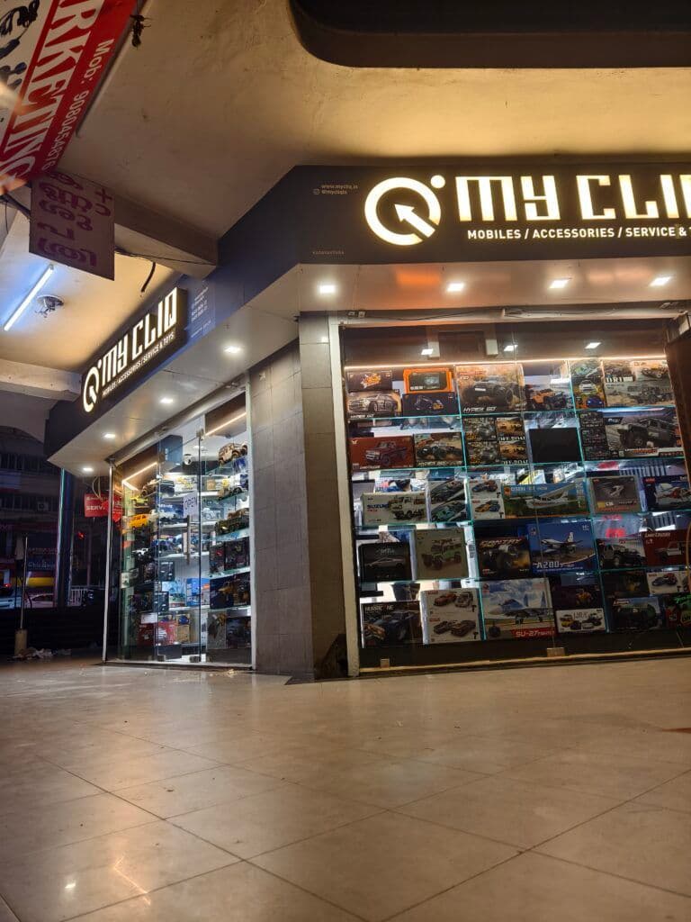 YOUCLIQ RC Store