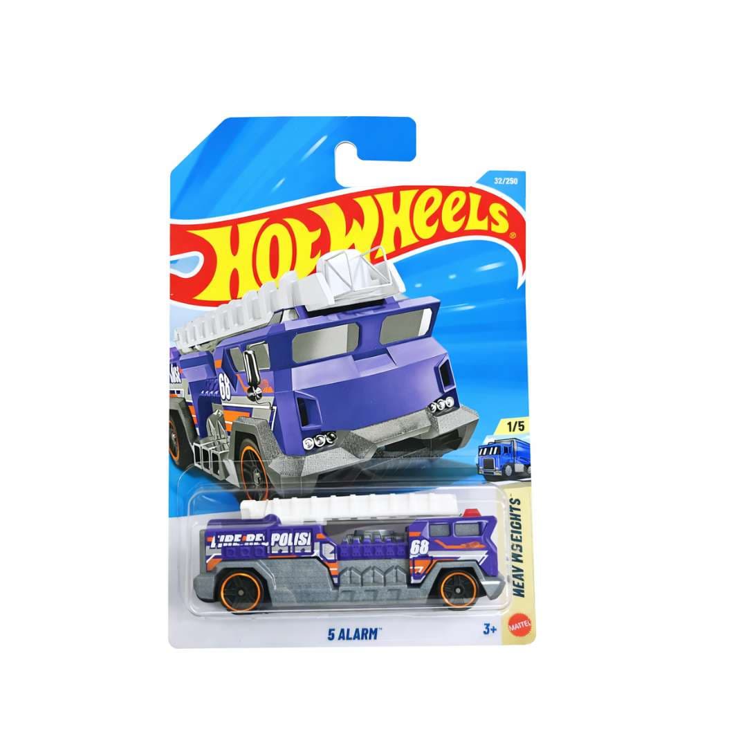 Hot Wheels 5 Alarm Fire Truck (32/250) HW Heavyweights 1/5
